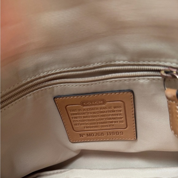 Rare COACH Soho Optic C pink  11909 + matching Silk Scarf Set - Picture 6 of 6